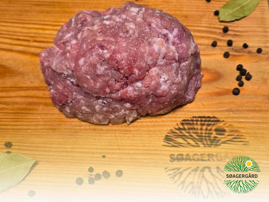 Pork mince from forest-raised pigs